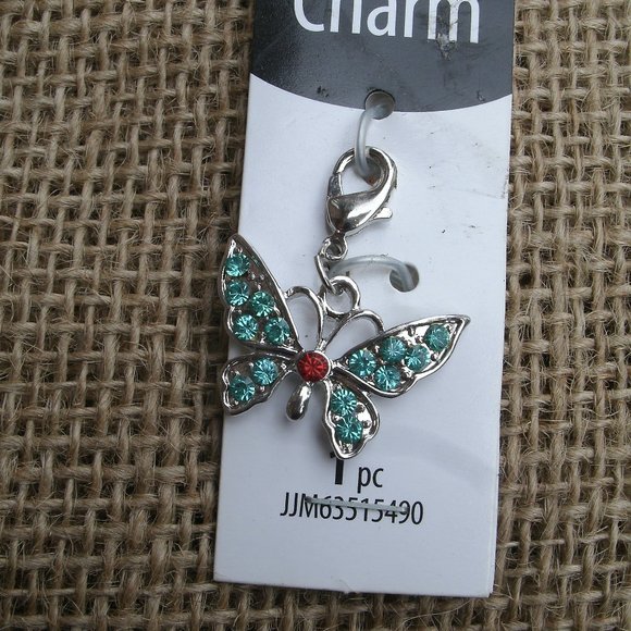 Butterfly Charm with Sets Lobster Clasp - Picture 2 of 10